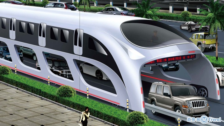 在汽车上行驶的高架巴士：电动立体快巴早晚高峰不怕堵