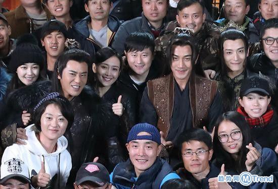 刘恺威王鸥同框 杨幂作何感想