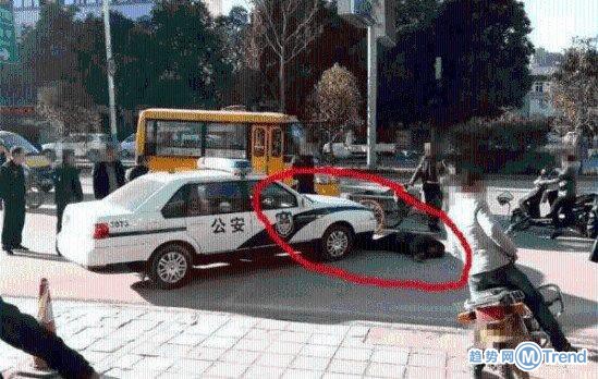 老人碰瓷警车要价2万 态度坚决