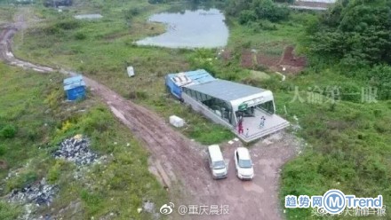 出站就是穿越，重庆地铁站