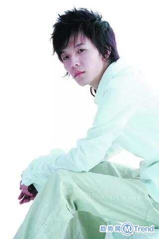 曝郭敬明起诉李枫：小四告男作家诽谤骚扰 网友们也危险了