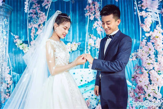 吴敏霞上海办婚礼 郭晶晶霍启刚傅园慧现身