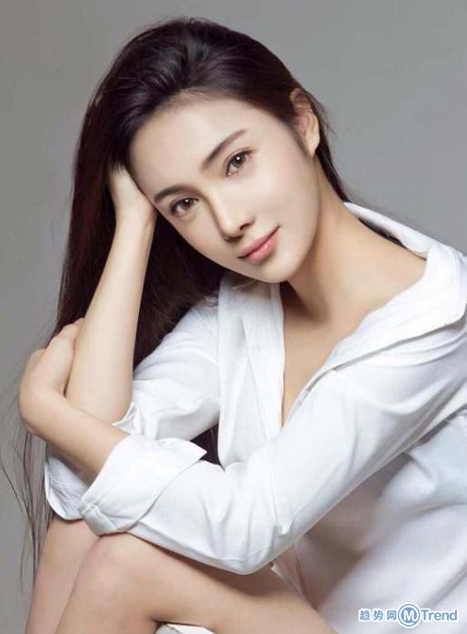 新晋女星任娇全 裸坠楼死亡 杨旭文被警方带走