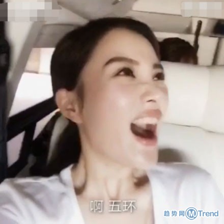 李小璐出 轨pgone后 高仿版李小璐爱爱 视频裸 照又疯传