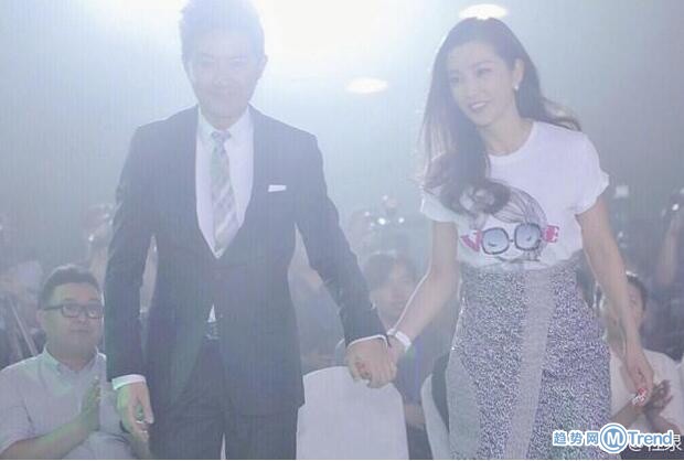 热点：报警称高铁超速 任泉零点发微博 12320官微致歉