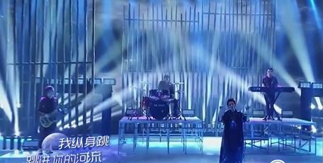 圈粉啦！天生自带海豚音，原来宁静会的不只是演戏！