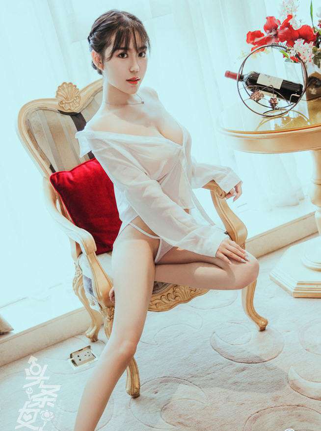 嫩模陈亦菲原版未修减套图