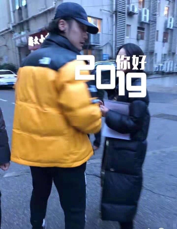 蒋劲夫家暴拘留近一月  现今恢复自由身在街头被偶遇