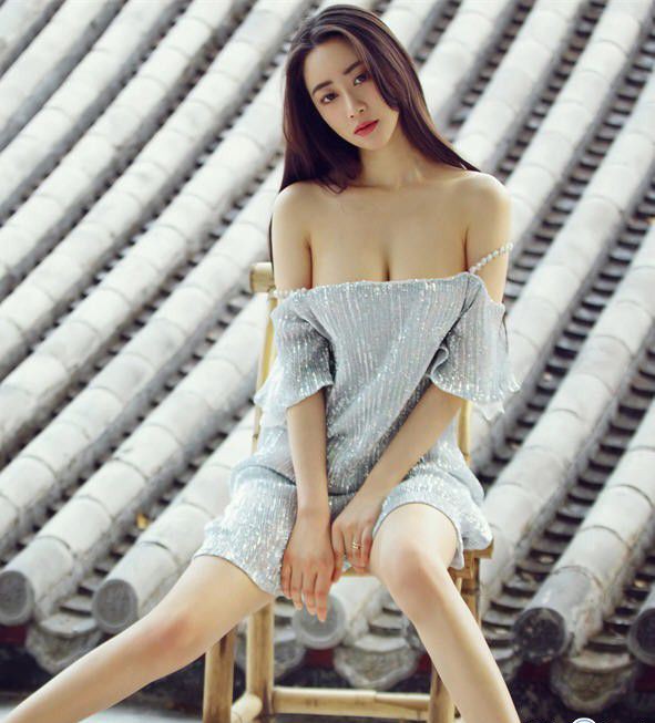 巨乳嫩模穆菲菲高清原图全套无圣光未打码福利照片