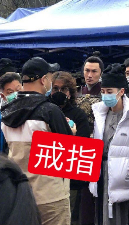 向迪丽热巴求婚男子系惯犯已送警察局 汪涵被赞速度快