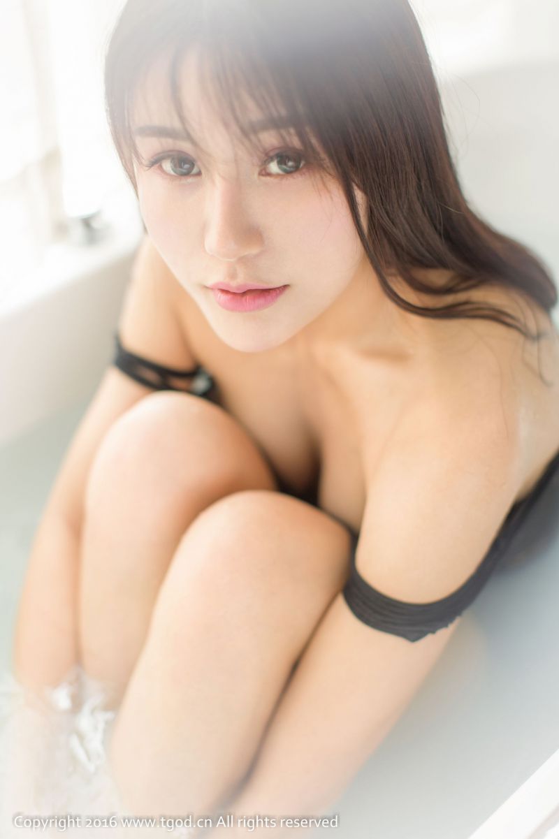 美貌嫩模宋梓诺Bee无圣光私拍套图