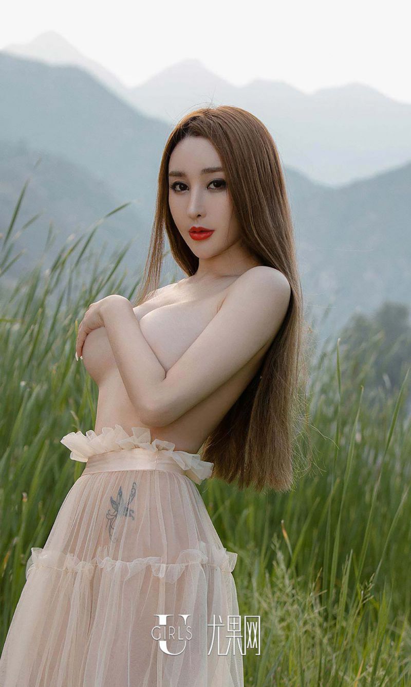 诱人软妹溪甜零圣光私拍图集