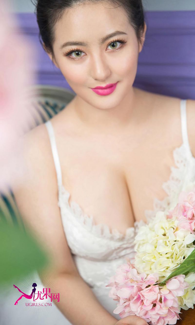 绝色 网红陈雅漫Vicky无光无遮私拍