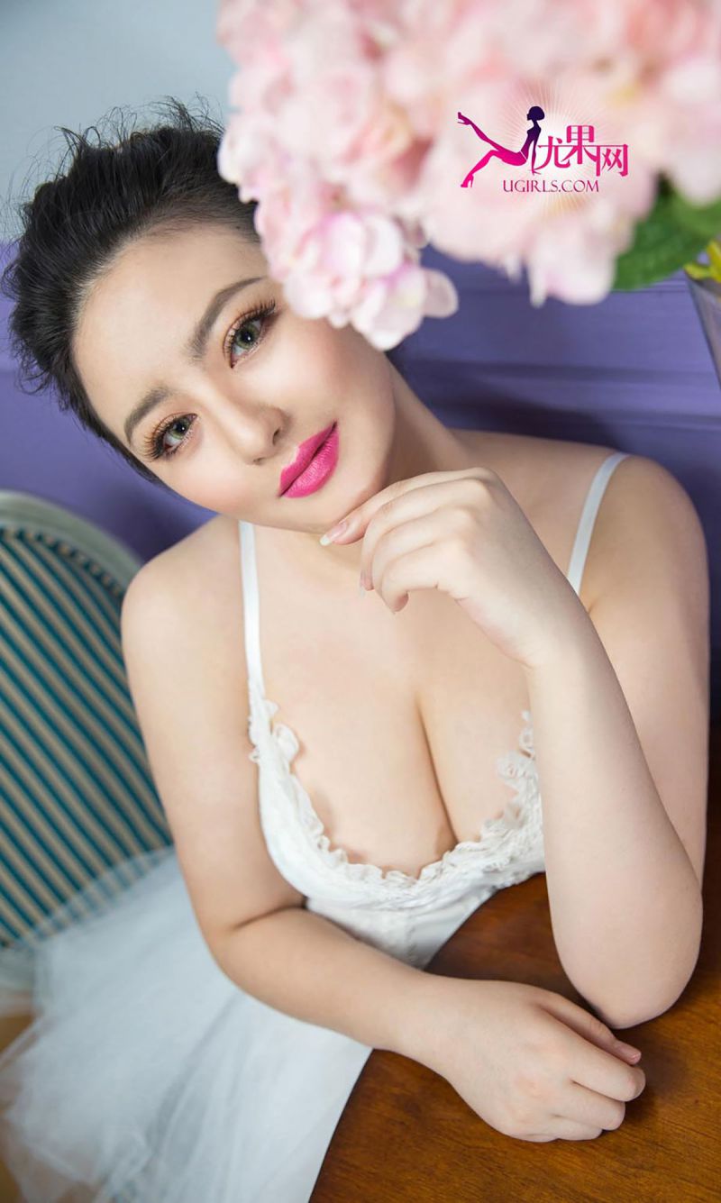 绝色 网红陈雅漫Vicky无光无遮私拍