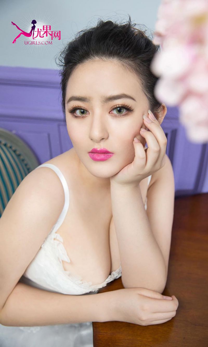 绝色 网红陈雅漫Vicky无光无遮私拍