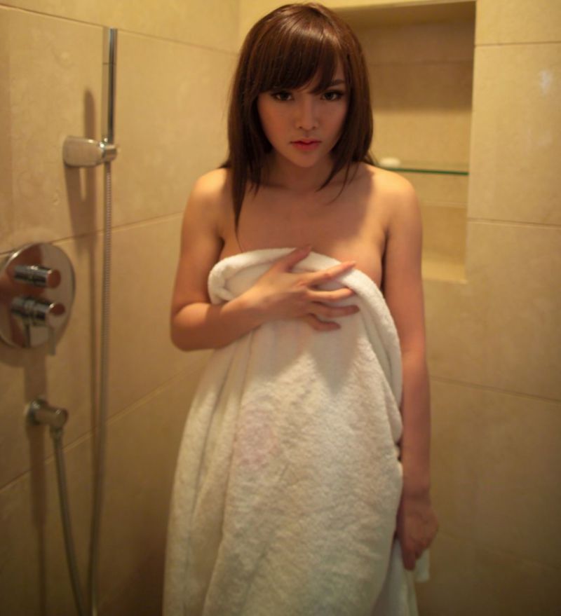 丰腴妹子韩子萱半圣光全集