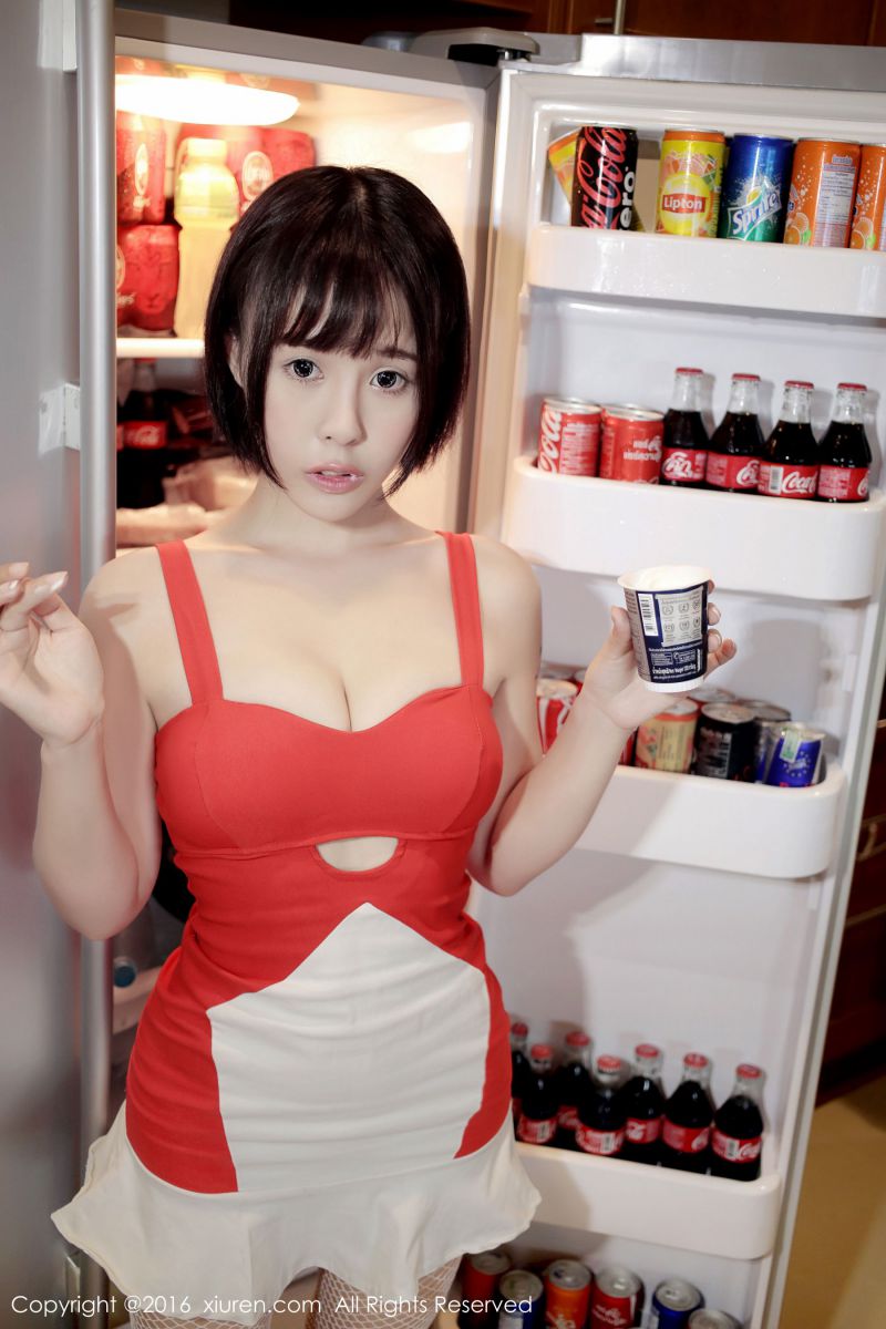 诱人软妹艾莉Evelyn木有遮私拍套图