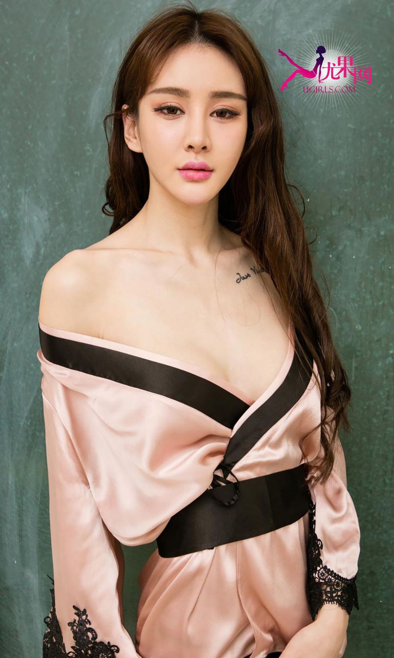 白嫩女神青树Chery无遮挡精选照片