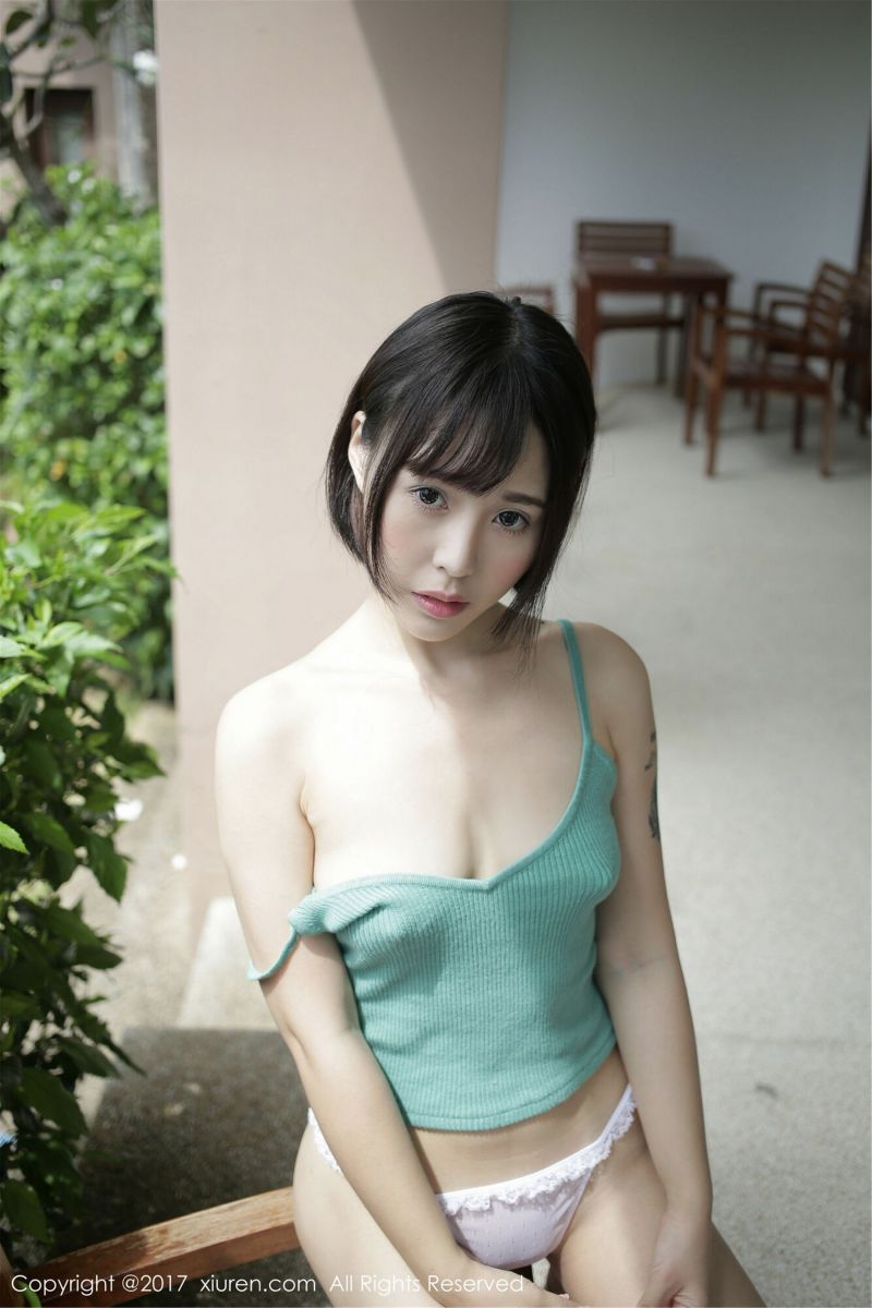 性感模特艾莉Evelyn无删图集