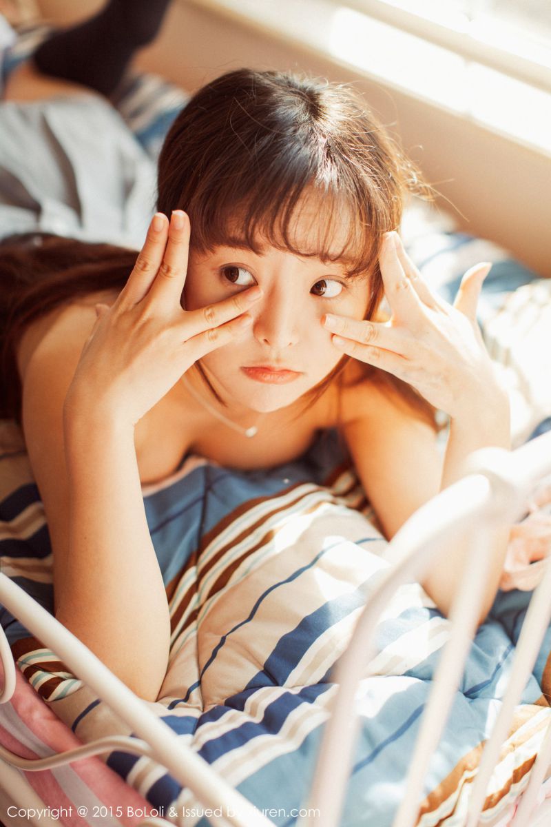 诱人嫩模柳侑绮SevenBaby无删图片