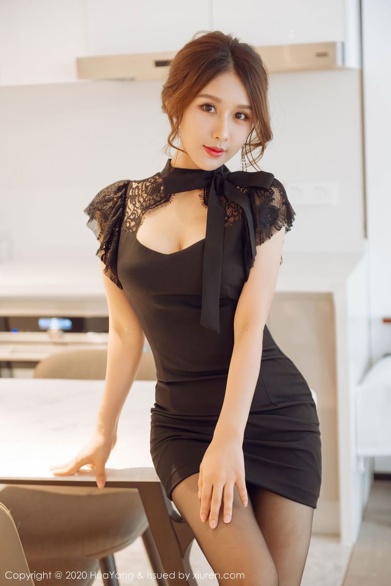 美貌网红徐安安半圣光原图