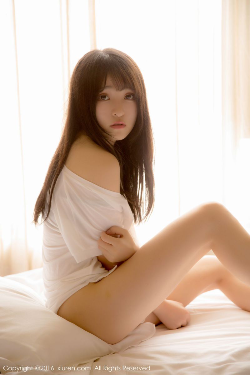 绝色御姐伊小七MoMo无删相册