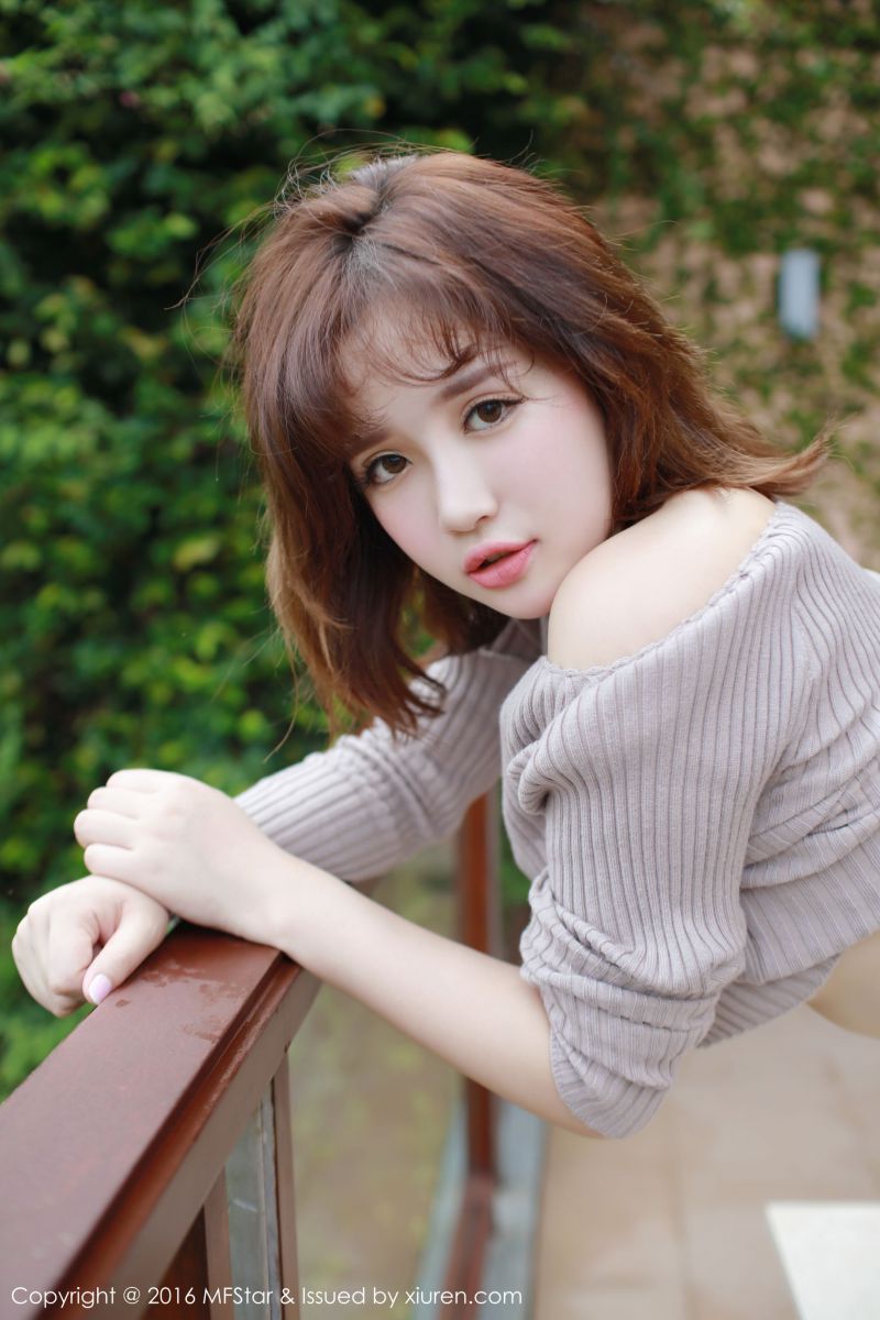 丰满软妹子徐嘉乐Cake无删全集