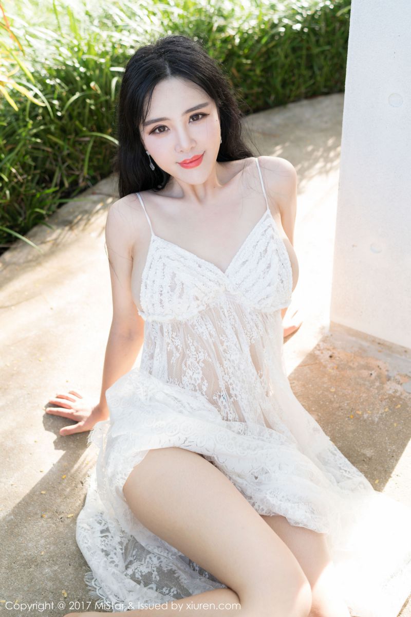 诱人妹子刘钰儿零遮罩照片