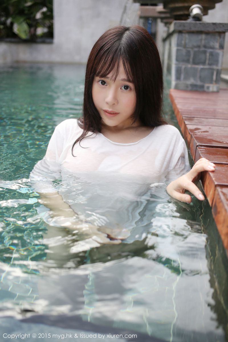 丰满美人艾莉Evelyn无遮罩套图