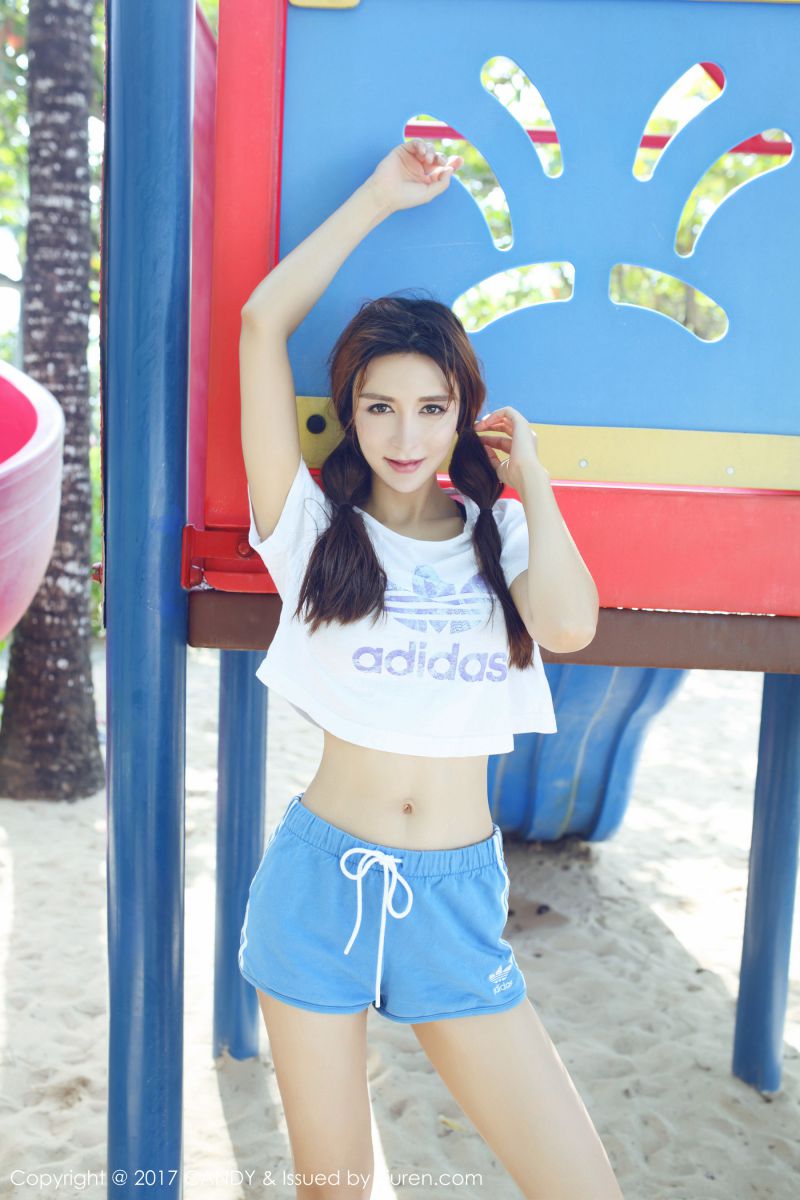 漂亮模特伊莉娜无光无遮图片写真