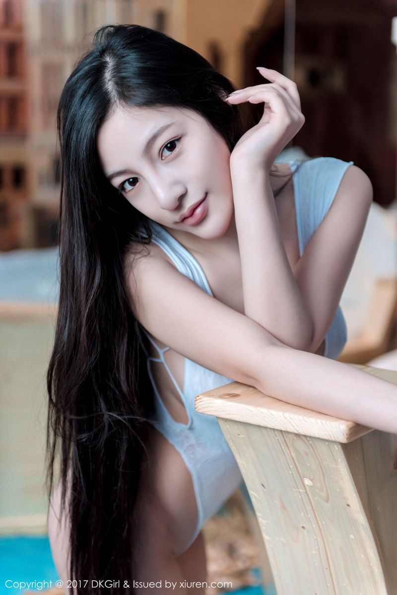 丰满模特UU阿文无删精选图片