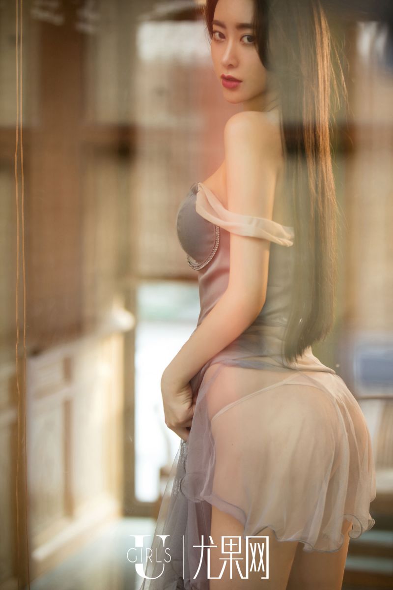 优质御姐穆菲菲魏飞霞木有删专辑