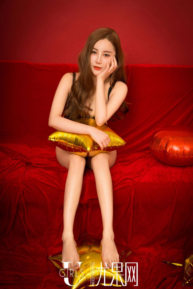 秀色美女莉恩EnEn无遮罩福利