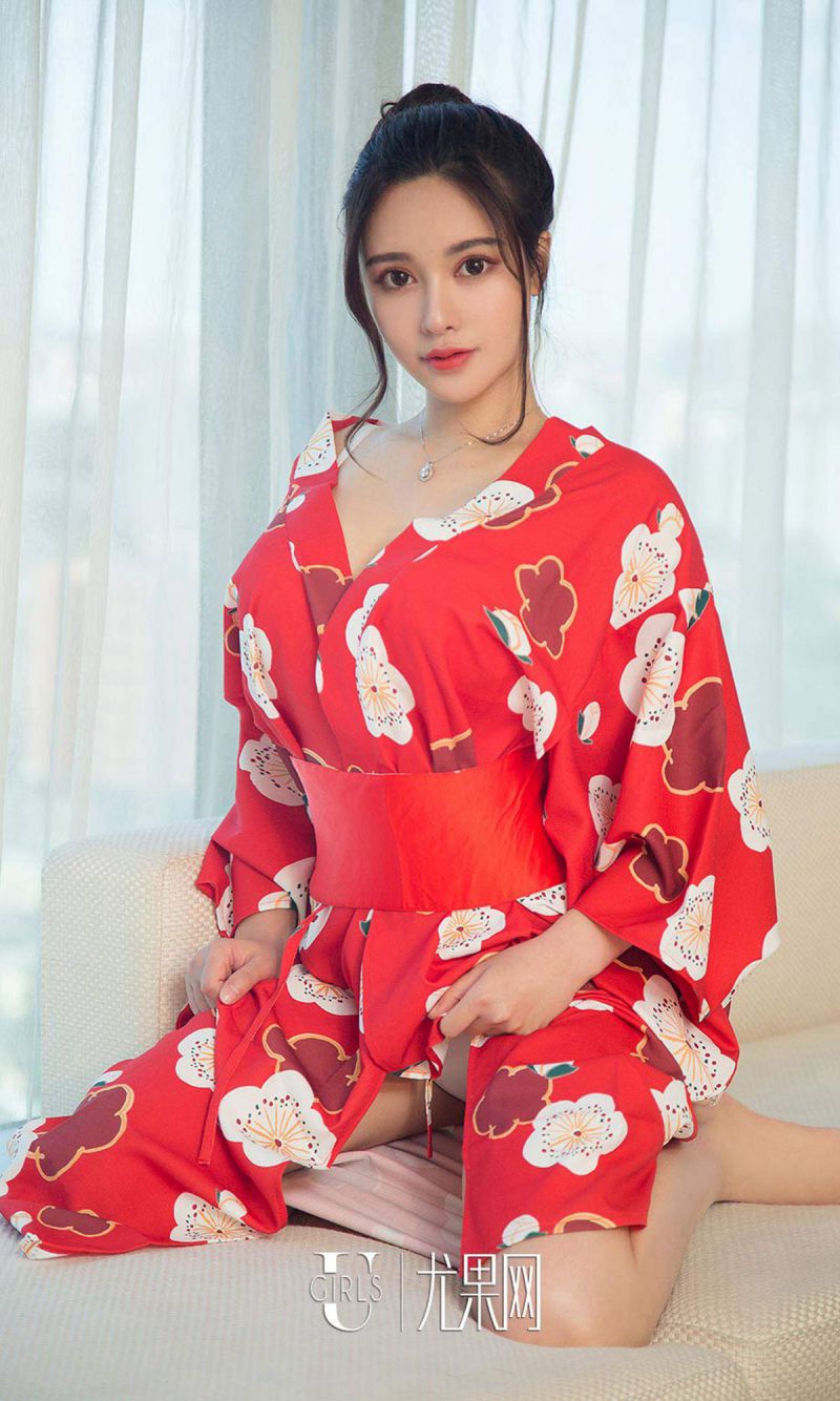 秀色妹子金梓馨零圣光套图