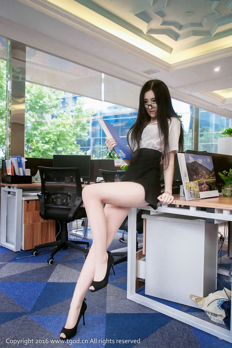 高颜网红沈梦瑶G-cat半圣光写真