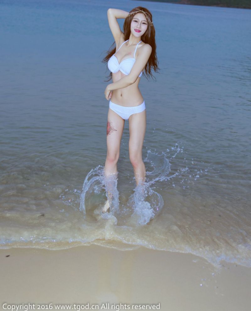 丰腴网红王乔恩Abby无圣光无遮番号