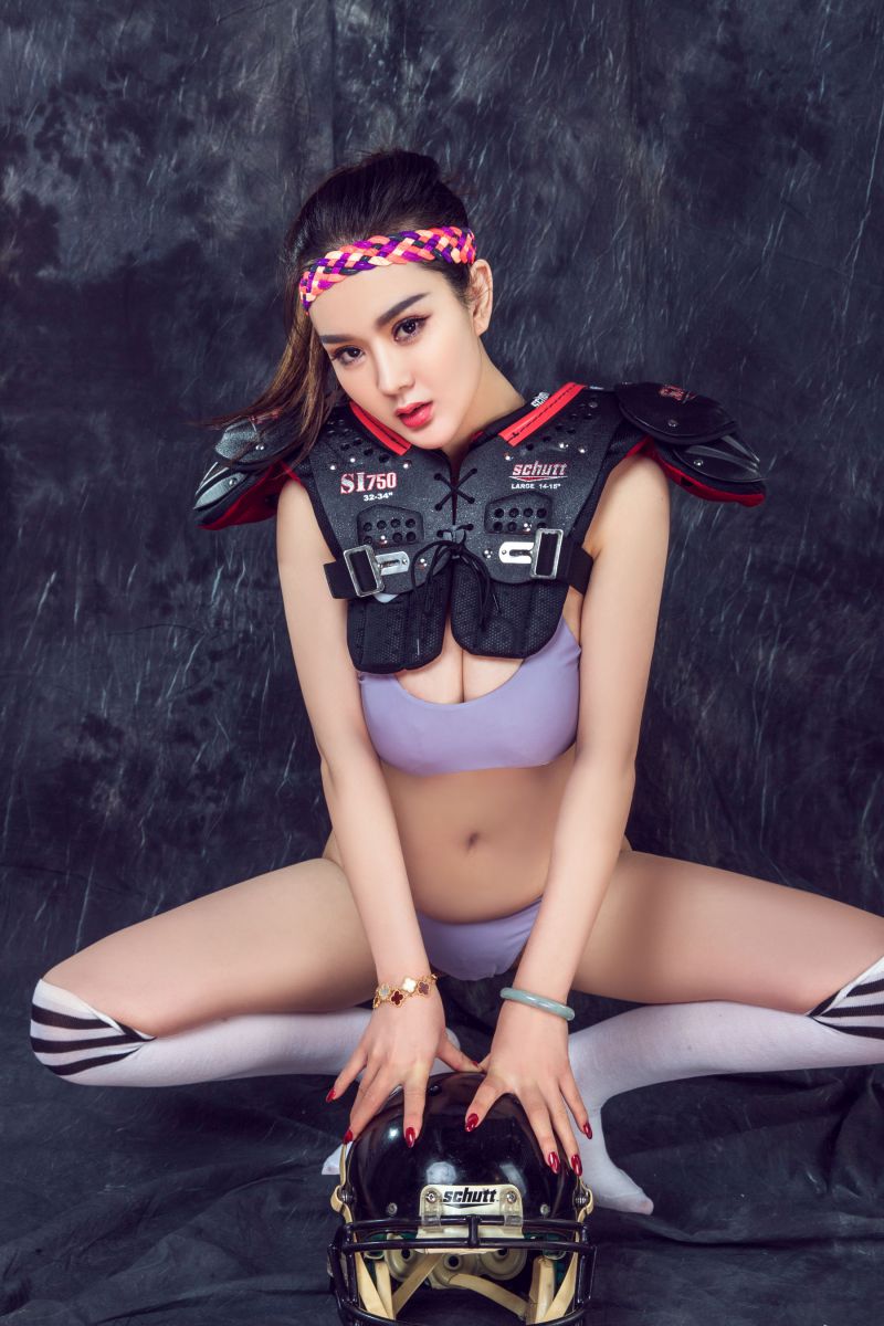 性感靓女易阳Silvia易秀慧无圣光无遮图集