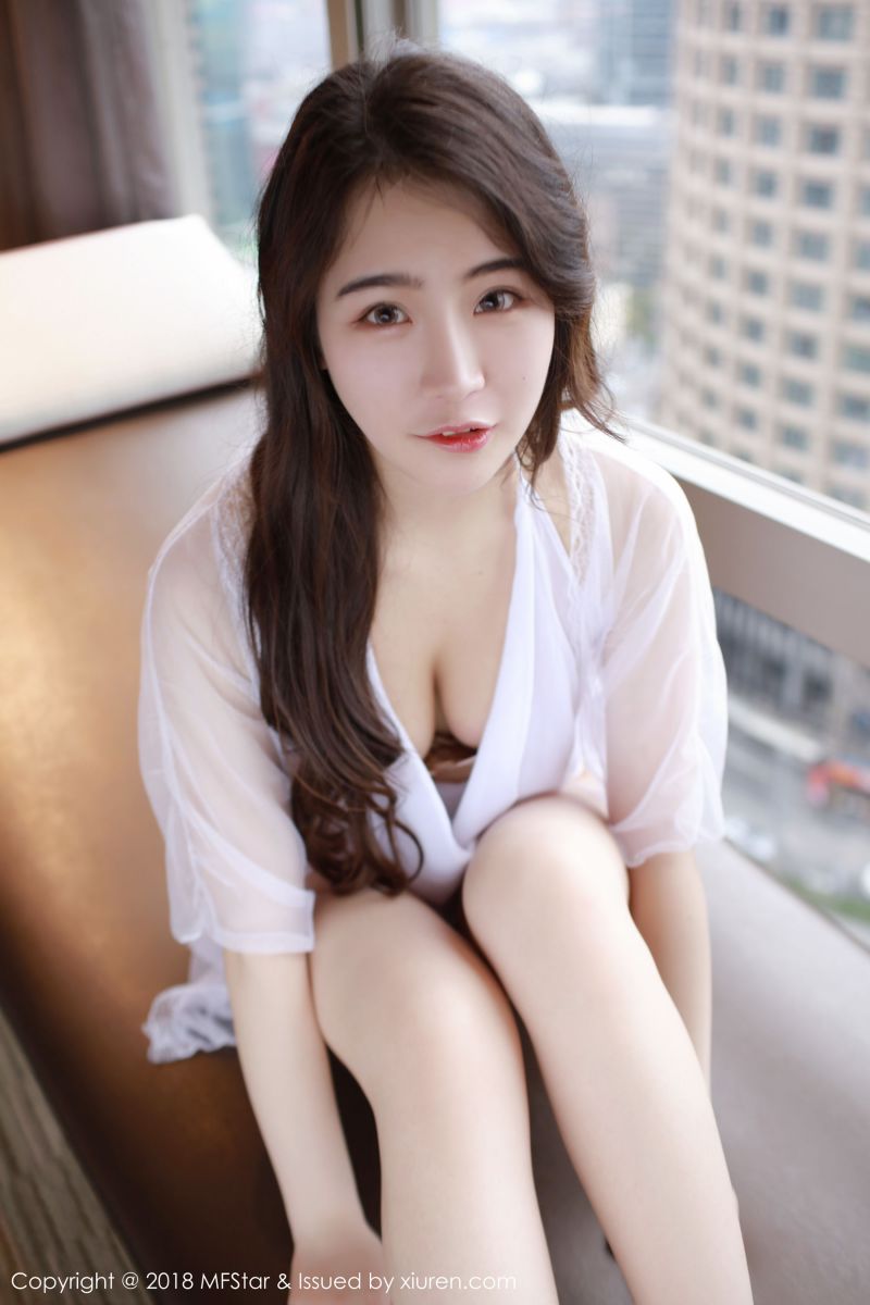 性感妹子宅兔兔零遮罩套图