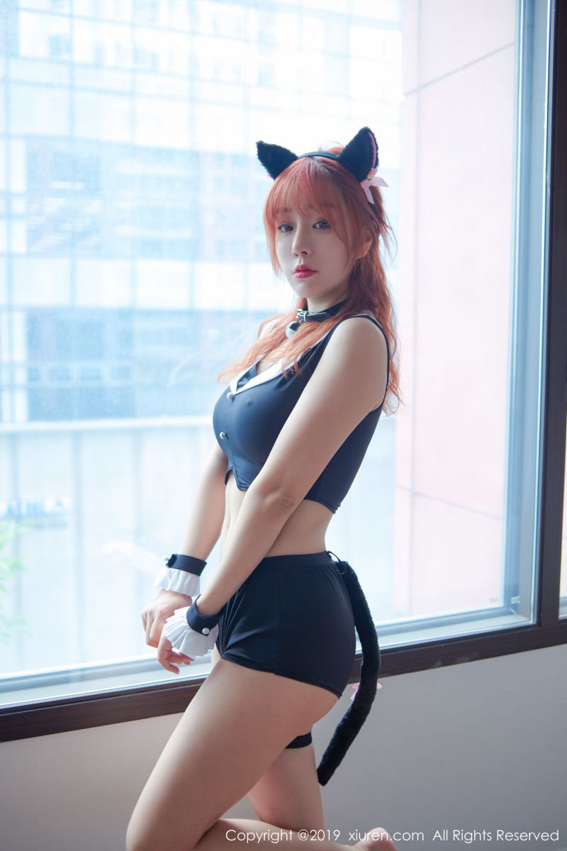 绝色嫩模王雨纯半圣光番号